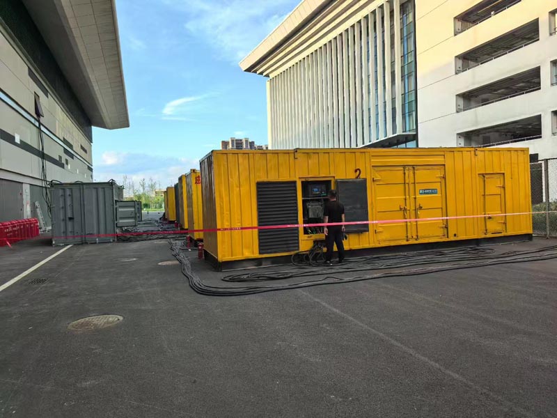 建湖柴油发电机冬季保养注意事项?