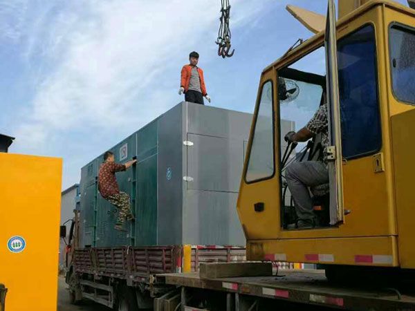 建湖更换水冷式机油散热器密封件的操作流程是怎样的？